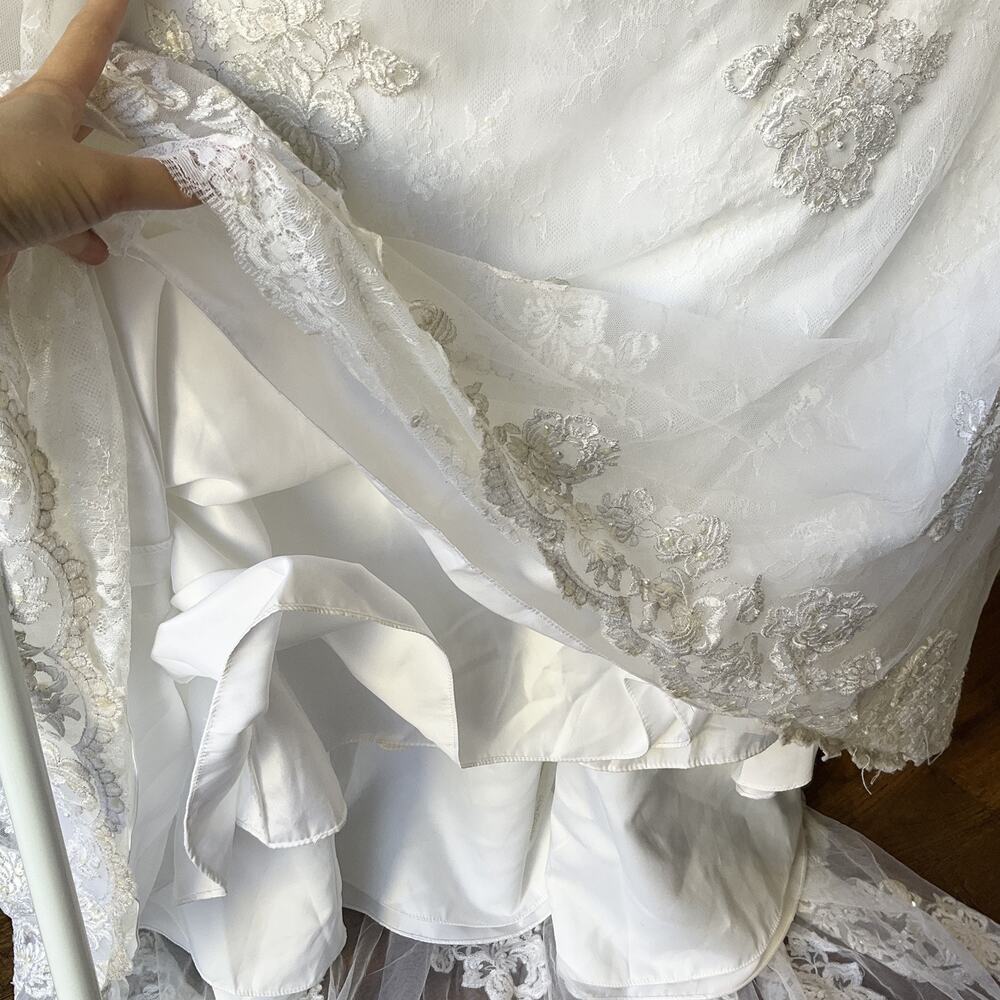 David’s Bridal Women Dress 12 White Rayon Floral A-Line SY9501 Wedding Embroided - Picture 9 of 16